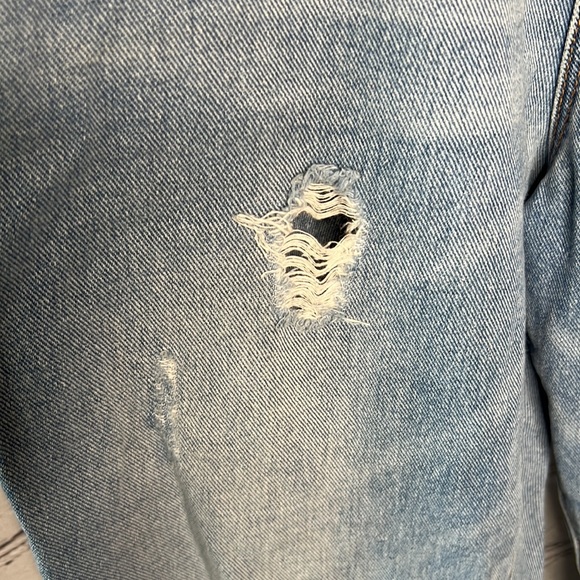BDG Urban Outfitters high rise waist mom jean boyfriend cuffed distressed hole - Picture 4 of 11